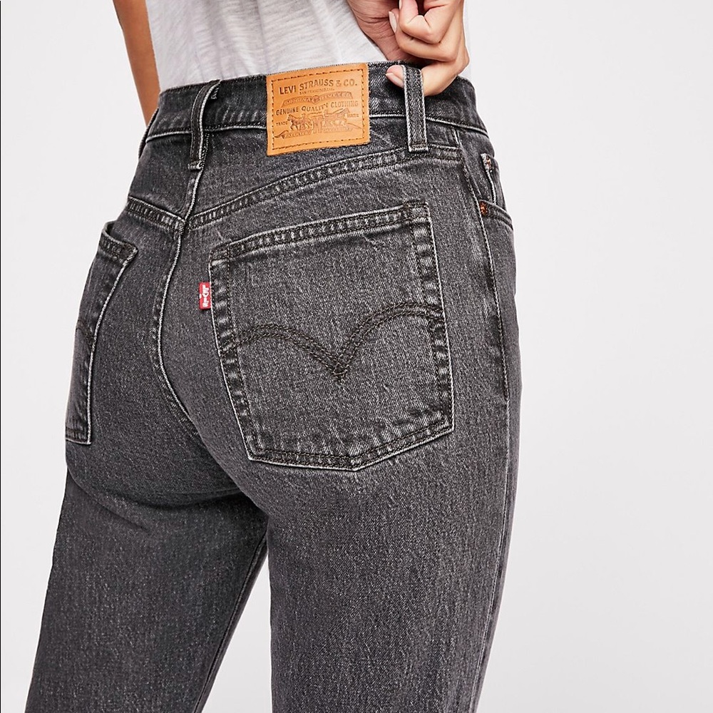 Levi’s Wedgie Icon High Rise